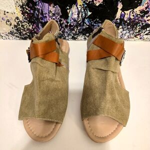JUTI Tan Brown Sandals Ankle Shoes with Side Zipper Festival Fun Summer Size 7.5